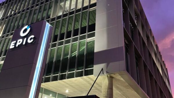 EY abre 110 plazas en Centroamérica para servicios empresariales