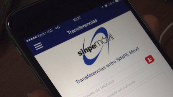 ¿Puede el registro de Sinpe Móvil nivelar la competencia entre pequeñas empresas?