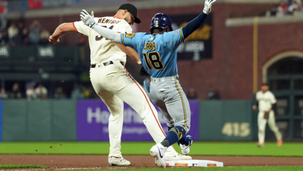¿Por qué los Brewers no pueden despegar en esta gira?
