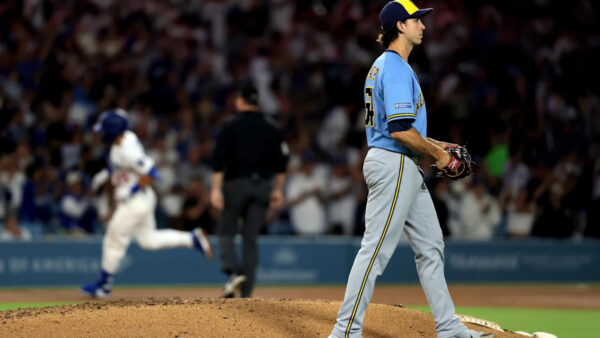 Brewers caen ante Dodgers tras fallar con bases llenas