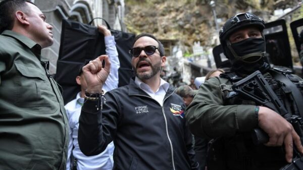 Colombia autoriza operaciones militares estadounidenses en su territorio
