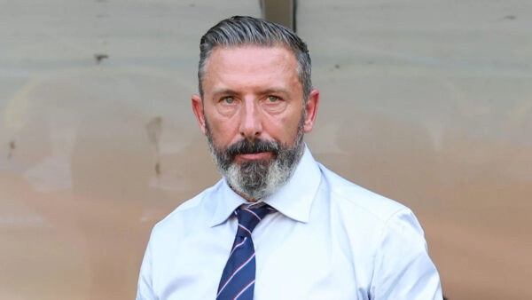 Rangers eliminado de Europa: McInnes enfrenta crisis tras debacle